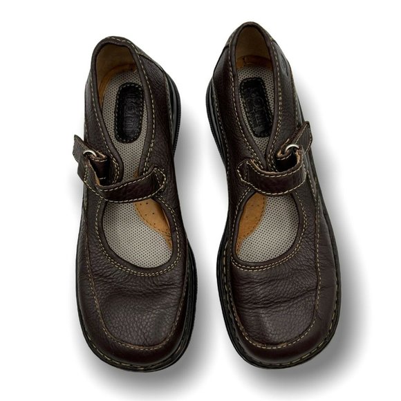 Born black leather upper adjustable strap Mary Jane shoe size 3 - Picture 8 of 8